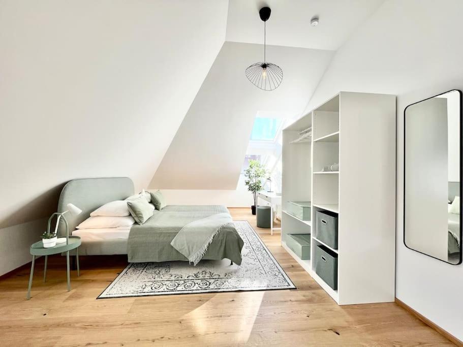 Orestaliving - Penthouse In 1020 Apartament *